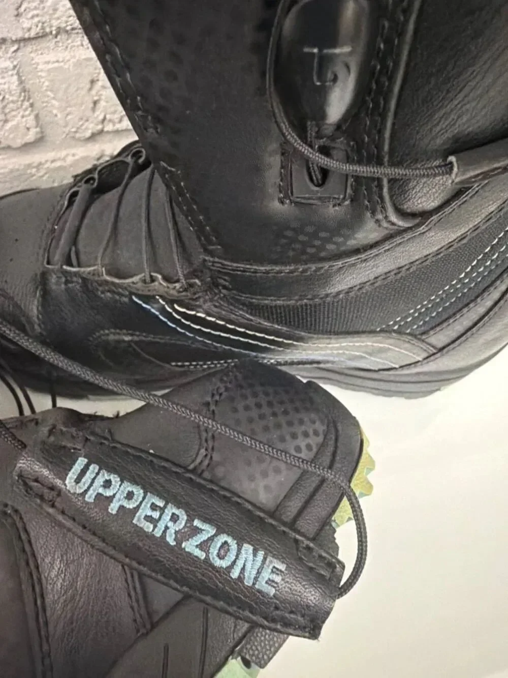 Burton Women's Mint Asian-Fit Snowboard Boots Black True Fit Imprint Size 8